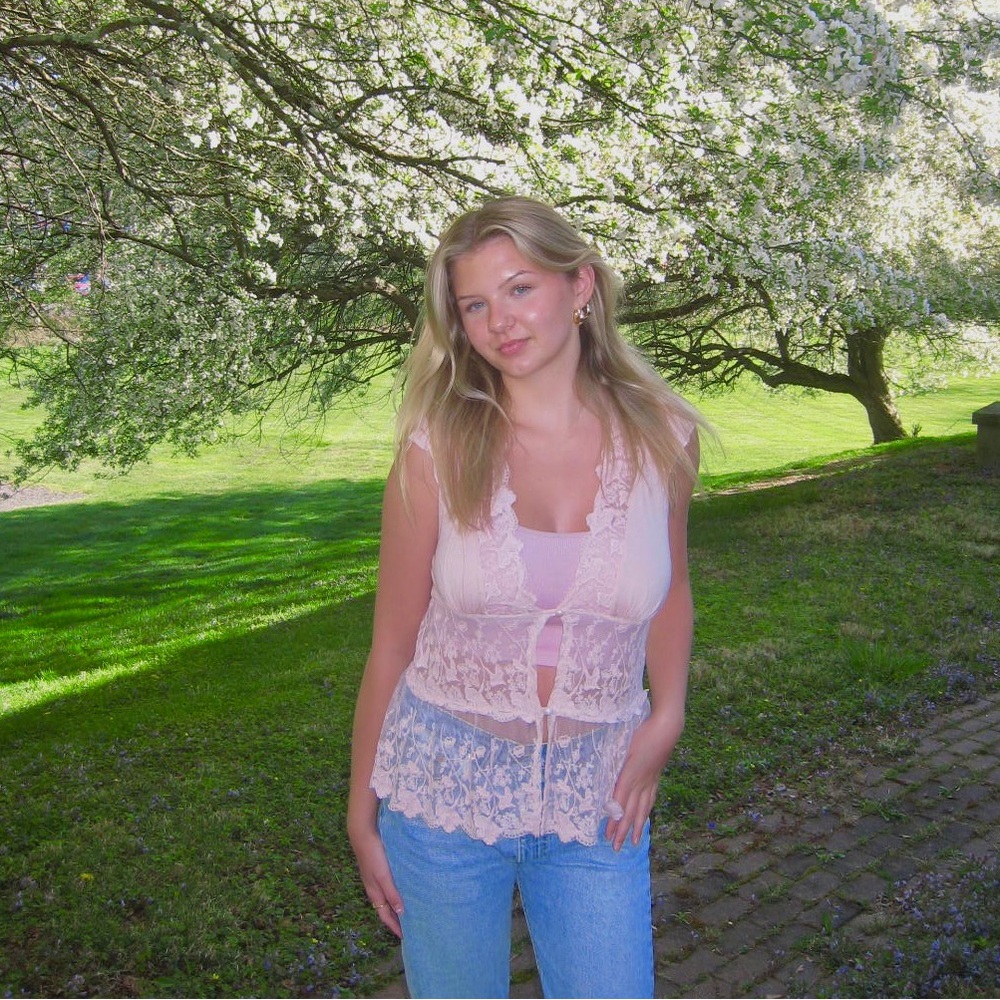 Light pink lace detailed shirt